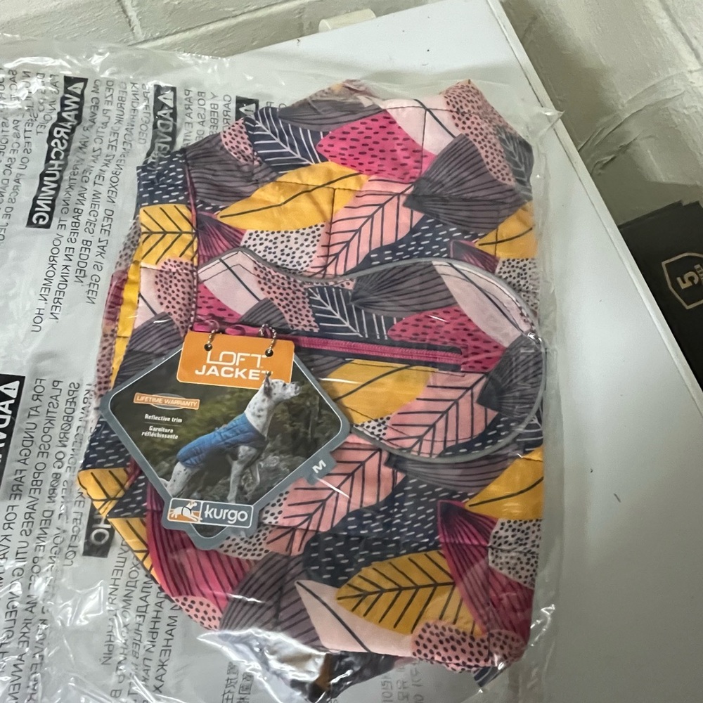 Kurgo Loft Jacket with Pink and Yellow Leaf Design